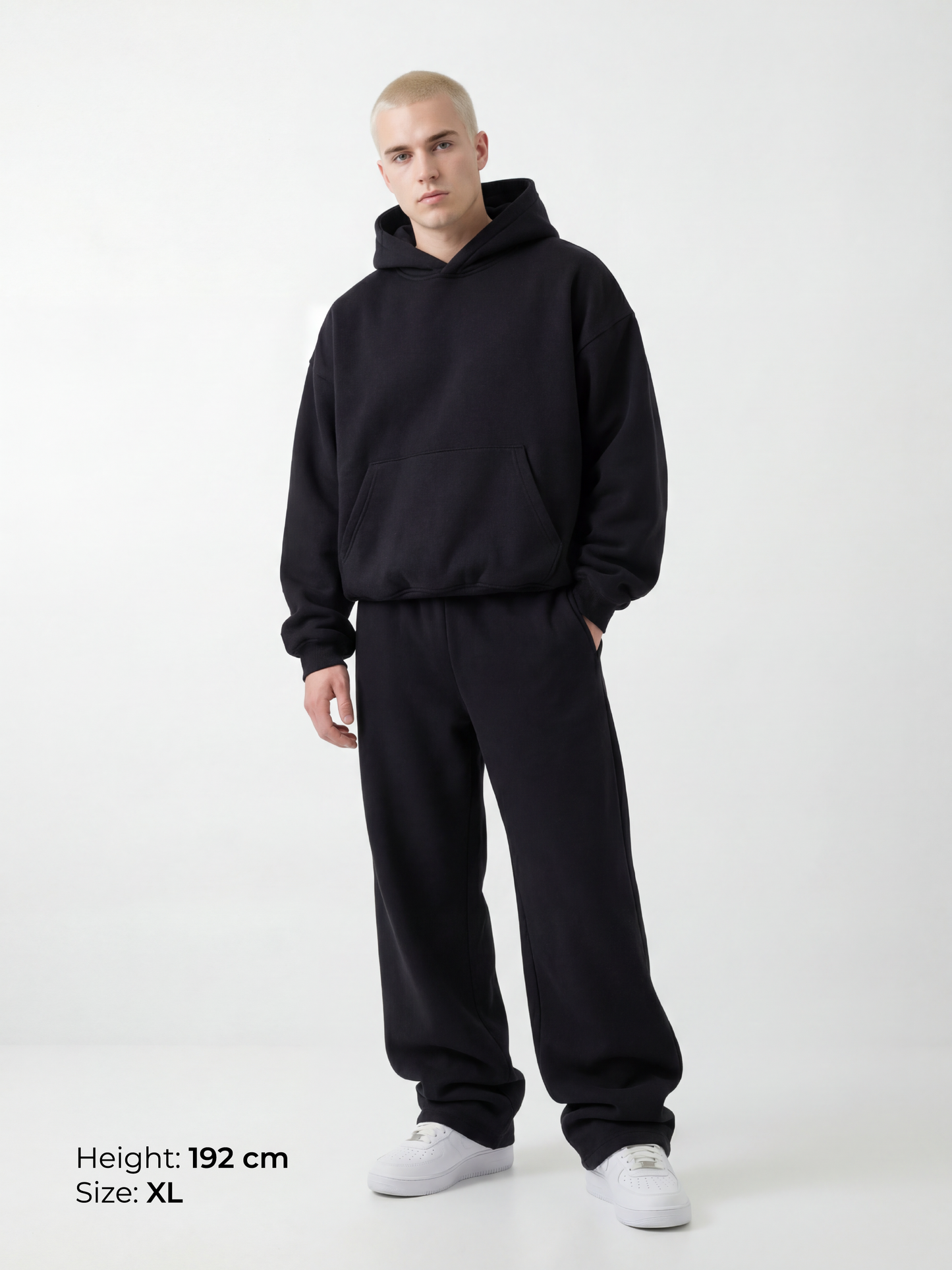 OVERSIZED SWEATPANTS