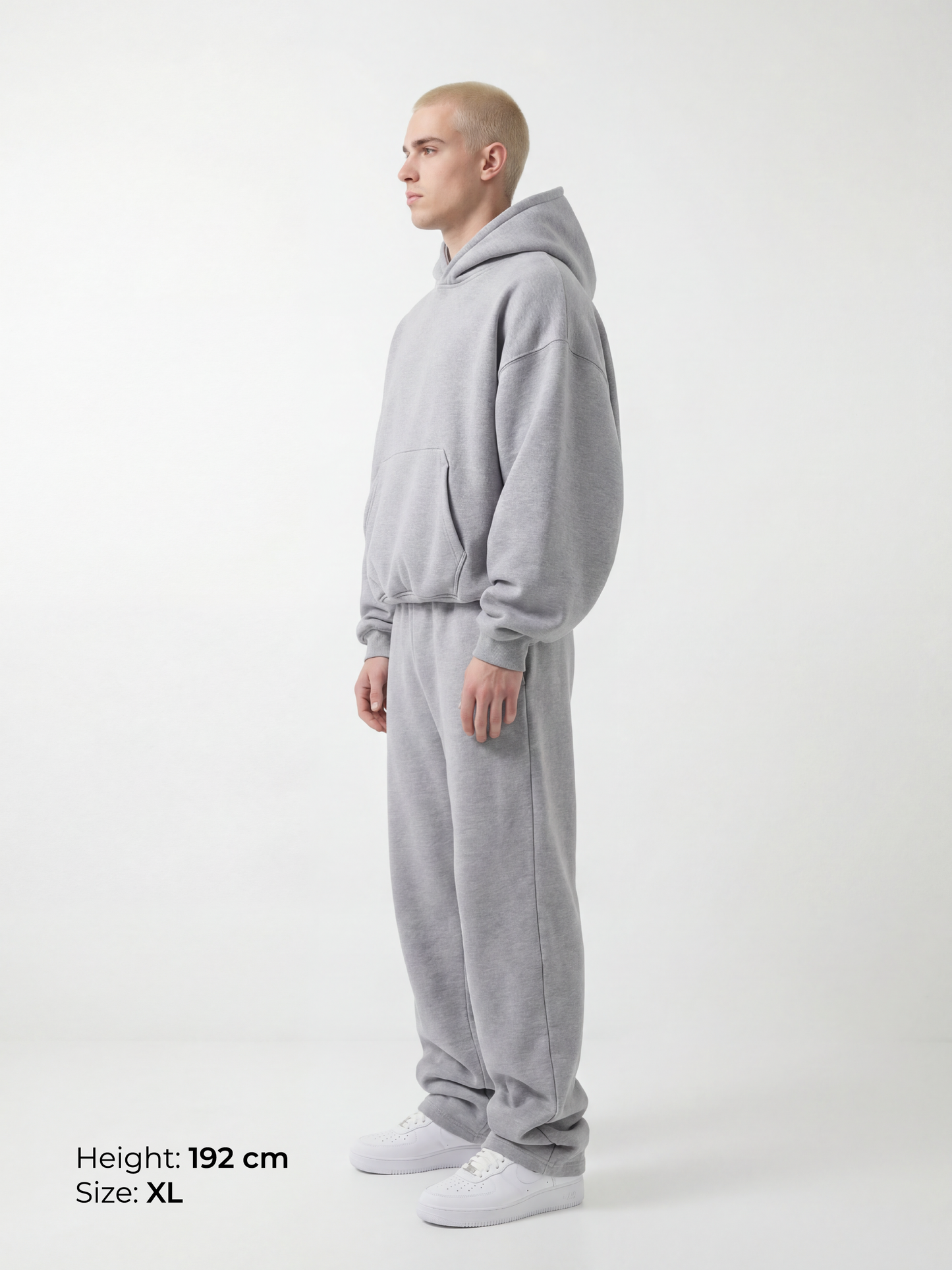 OVERSIZED SWEATPANTS